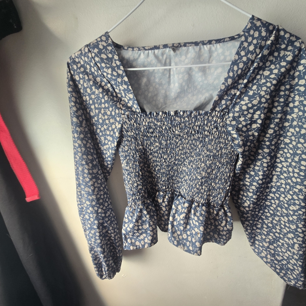 Elegant Floral Smocked Crop Top - Navy and White